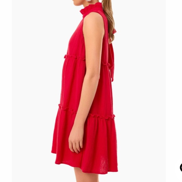 Red Lightweight Gauze Morgan Dress
POMANDER PLACE - Picture 3 of 6